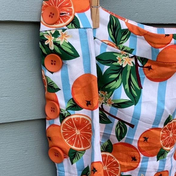 NWT ModCloth x Collectif Vintage-style Shorts US size 22/ UK size 26 - Picture 3 of 4